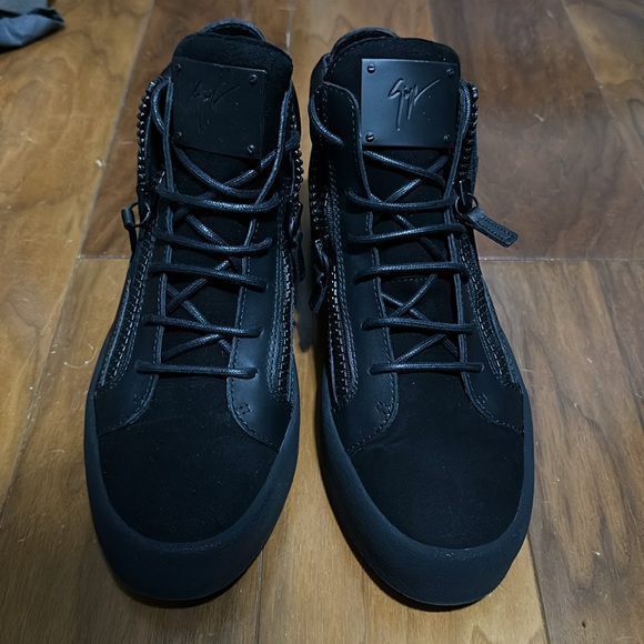 Giuseppe Zanotti High Top Sneakers - Picture 7 of 12
